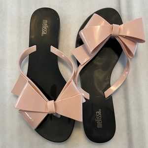 Melissa pink bow flip flops